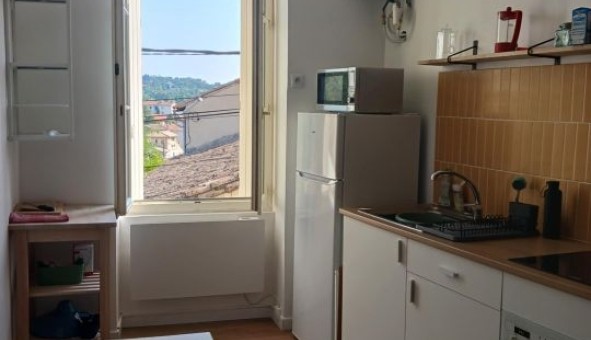 Logement �tudiant Location Studio Vide N�mes (30000)