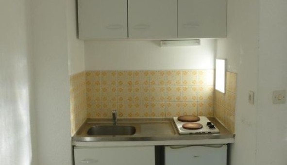 Logement �tudiant Studio &agrave; N�mes (30000)