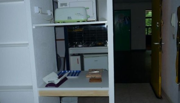 Logement �tudiant Studio &agrave; N�mes (30000)