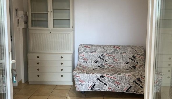 Logement �tudiant Studio &agrave; N�mes (30000)