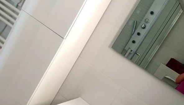 Logement �tudiant Studio &agrave; N�mes (30000)