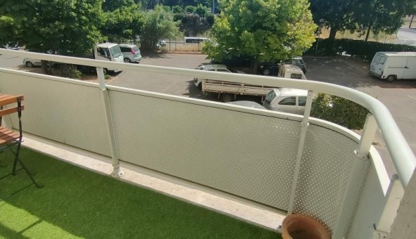 Logement �tudiant Studio &agrave; N�mes (30000)