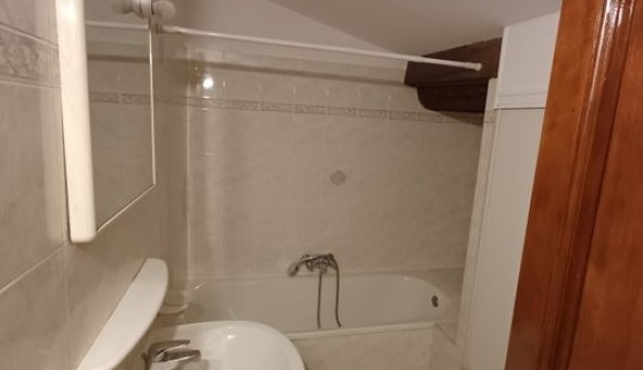 Logement �tudiant Studio &agrave; N�mes (30000)