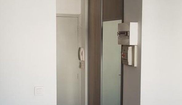 Logement �tudiant Studio &agrave; N�mes (30000)