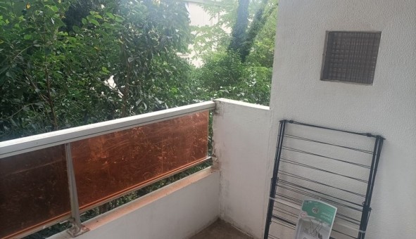 Logement �tudiant Studio &agrave; N�mes (30000)