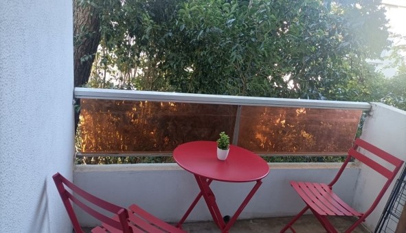 Logement �tudiant Studio &agrave; N�mes (30000)