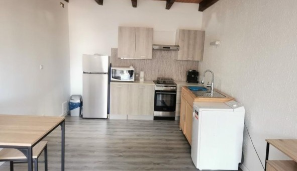 Logement �tudiant Studio &agrave; N�mes (30000)