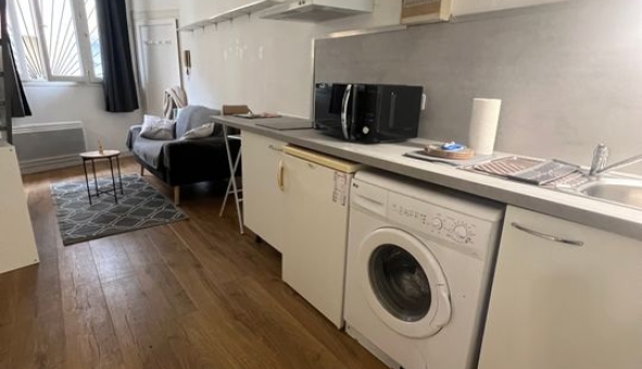 Logement �tudiant Studio &agrave; N�mes (30000)