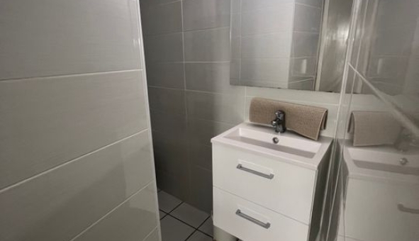 Logement �tudiant Studio &agrave; N�mes (30000)