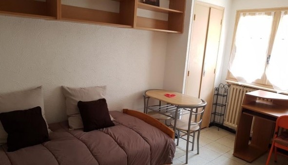 Logement �tudiant Studio &agrave; N�mes (30000)
