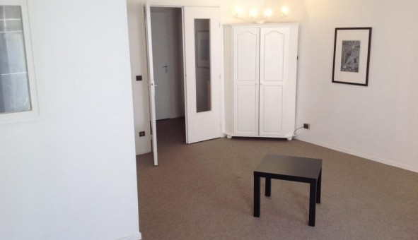 Logement tudiant Studio à Noisy le Grand (93160)