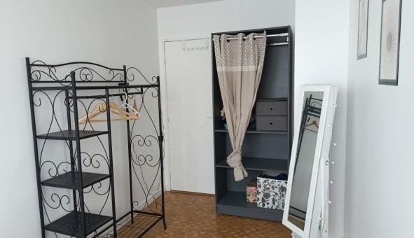 Logement tudiant Studio à Noisy le Grand (93160)