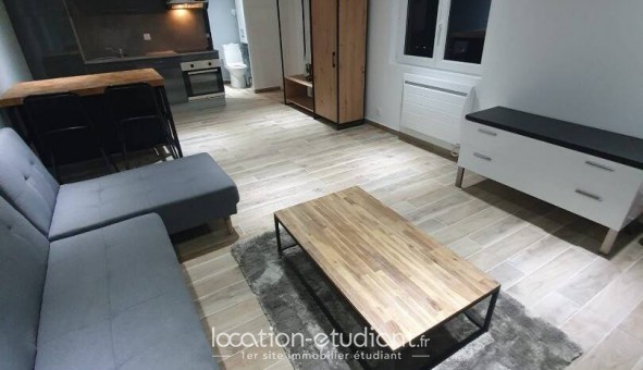 Logement tudiant Location Studio Meublé Noisy le Grand (93160)