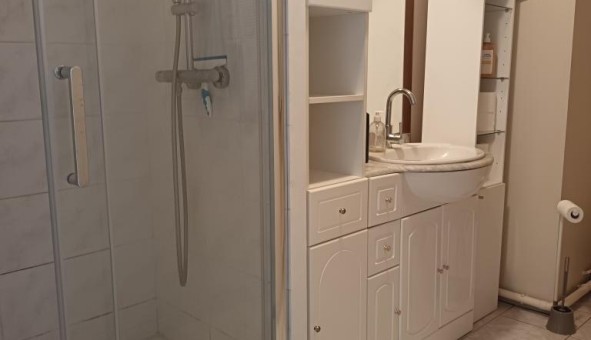 Logement tudiant Studio à Noisy le Grand (93160)