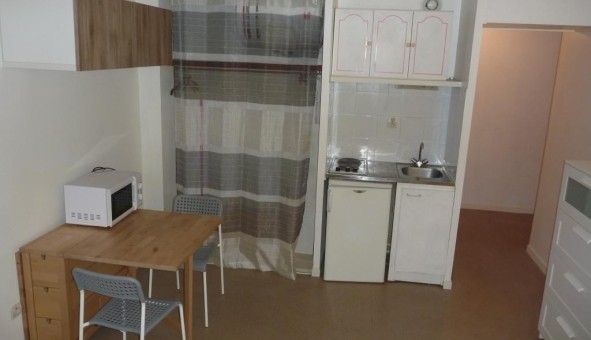 Logement �tudiant Studio &agrave; Noisy le Grand (93160)
