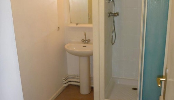 Logement �tudiant Studio &agrave; Noisy le Grand (93160)