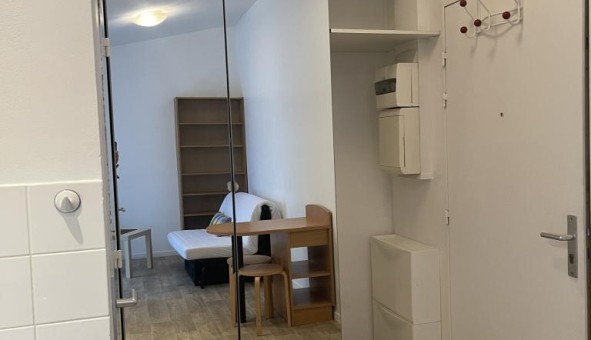 Logement �tudiant Studio &agrave; Noisy le Grand (93160)