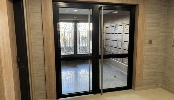 Logement �tudiant Studio &agrave; Noisy le Grand (93160)