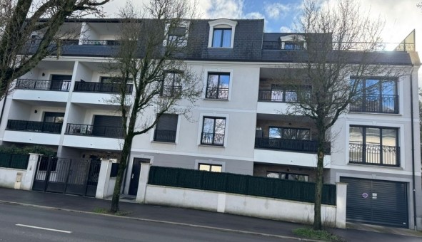 Logement �tudiant Location Studio Vide Noisy le Grand (93160)