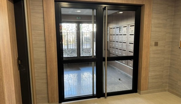 Logement �tudiant Studio &agrave; Noisy le Grand (93160)