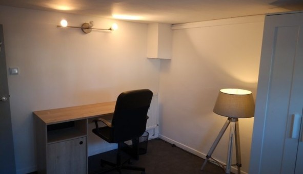 Logement �tudiant Studio &agrave; Noisy le Grand (93160)