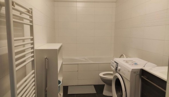 Logement �tudiant Studio &agrave; Noisy le Grand (93160)