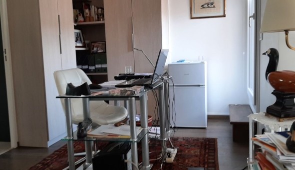 Logement �tudiant Studio &agrave; Noisy le Grand (93160)