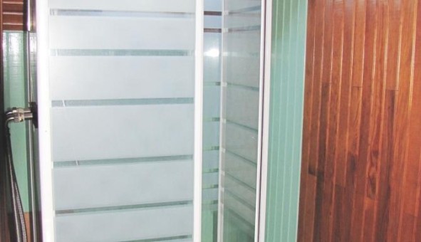 Logement étudiant Studio à Noisy sur École (77123)