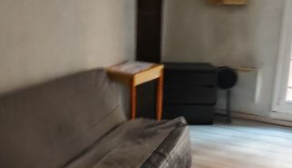 Logement �tudiant Studio &agrave; Olli�res (83470)