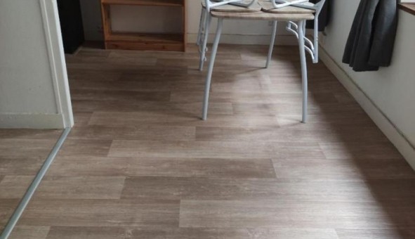 Logement étudiant Location Studio Vide Orléans (45100)