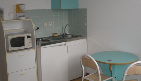 Logement tudiant Location Studio Vide Orlans (45100)