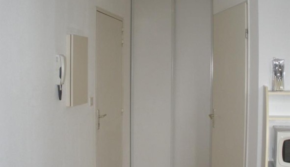 Logement tudiant Studio à Orlans (45100)
