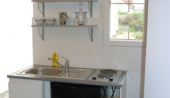 Logement étudiant Location Studio Vide Orléans (45100)