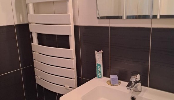 Logement tudiant Studio à Orlans (45100)