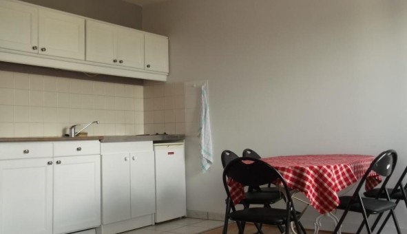 Logement tudiant Studio à Orlans (45100)