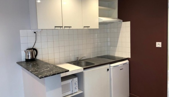 Logement tudiant Location Studio Vide Orlans (45100)