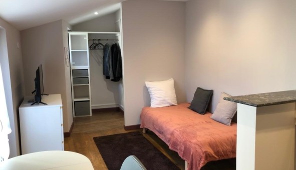 Logement tudiant Studio à Orlans (45100)