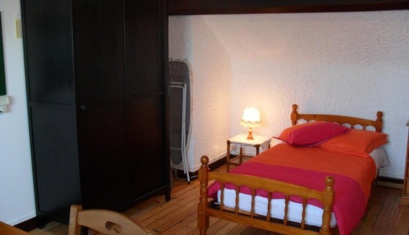 Logement tudiant Location Studio Vide Orlans (45100)