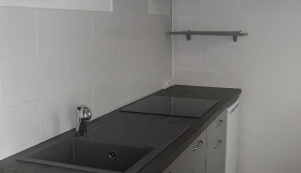 Logement tudiant Studio à Orlans (45100)