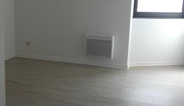 Logement tudiant Location Studio Vide Orlans (45100)