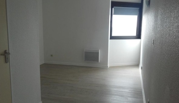Logement tudiant Studio à Orlans (45100)