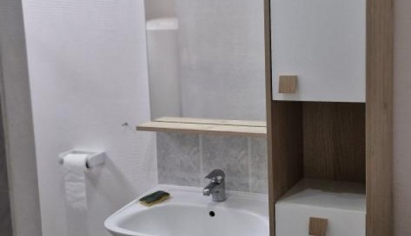 Logement tudiant Studio à Orlans (45100)
