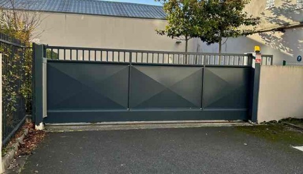 Logement �tudiant Studio &agrave; Orl�ans (45100)