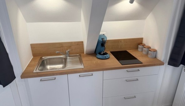 Logement �tudiant Studio &agrave; Orli�nas (69530)