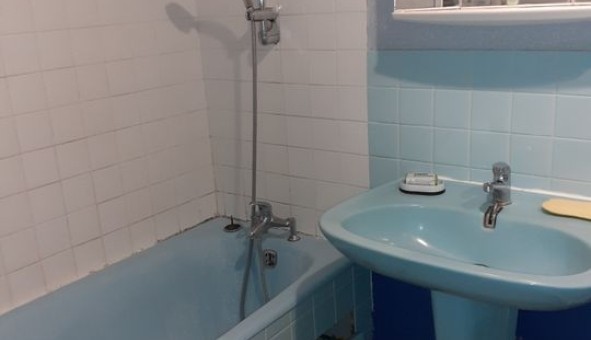 Logement �tudiant Studio &agrave; Orli�nas (69530)