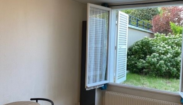 Logement �tudiant Studio &agrave; Orli�nas (69530)