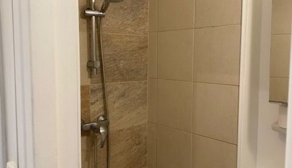 Logement �tudiant Studio &agrave; Orli�nas (69530)