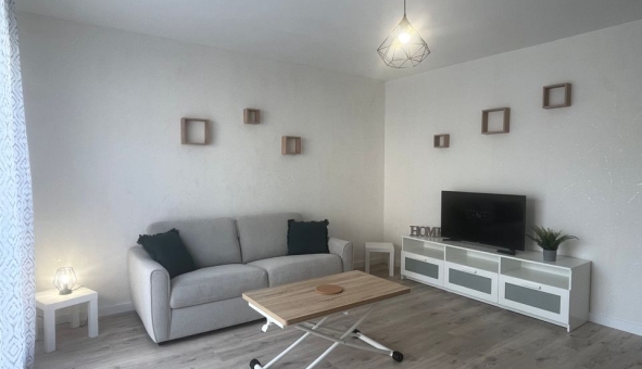Logement �tudiant Location Studio Vide Orli�nas (69530)