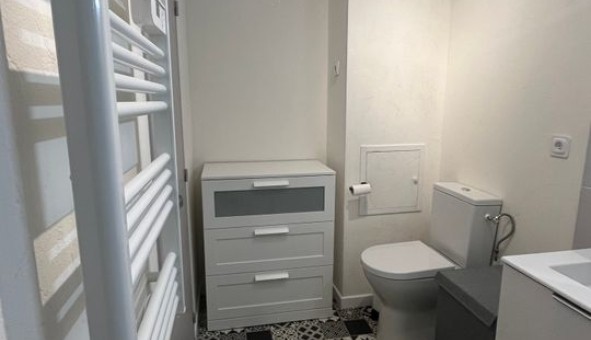 Logement �tudiant Studio &agrave; Orli�nas (69530)