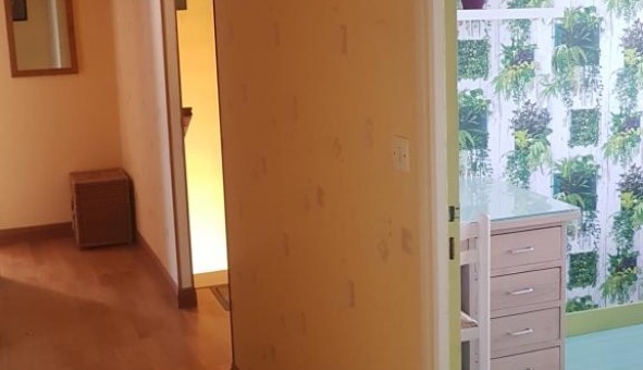 Logement tudiant Studio à Ormesson sur Marne (94490)